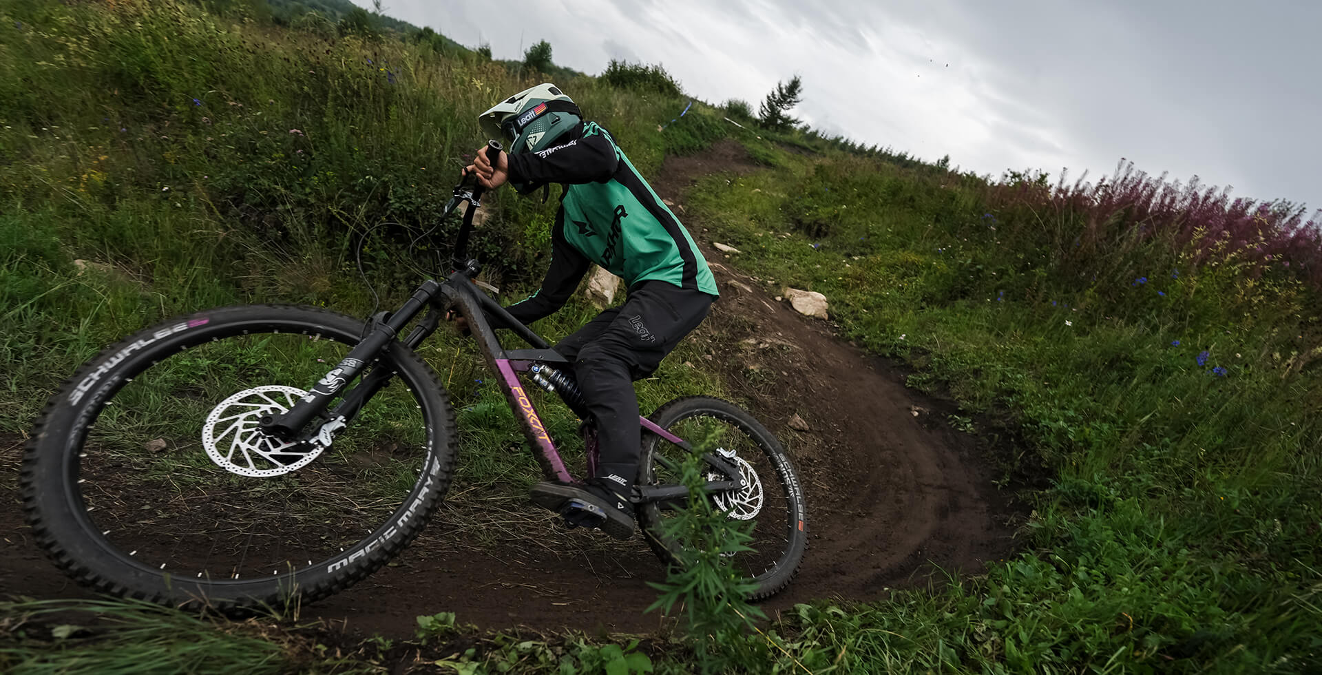 MARKHOR-HOME-BANNER3-2(1)